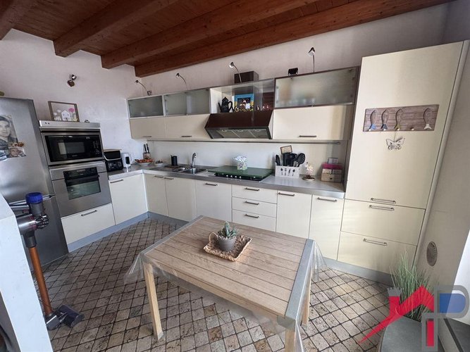 Incantevole Casa Indipendente con  Giardino Caprino Bergamasco