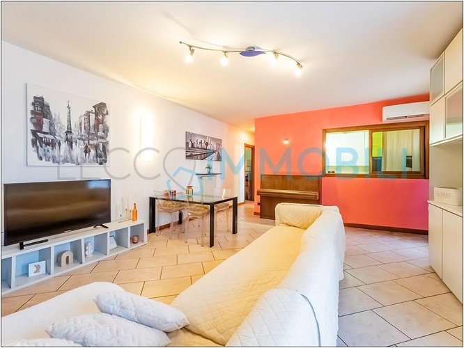 LA CASA CHE DA' SPAZIO Lecco