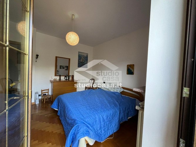 VILLA SINGOLA DI AMPIA METRATURA! Oltre il Colle