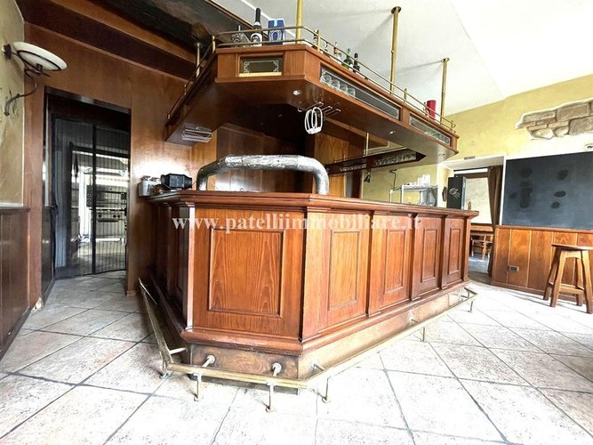 BERGAMO - LONGUELO VENDESI NEGOZIO - RISTORANTE CON CANNA FUMARIA Bergamo