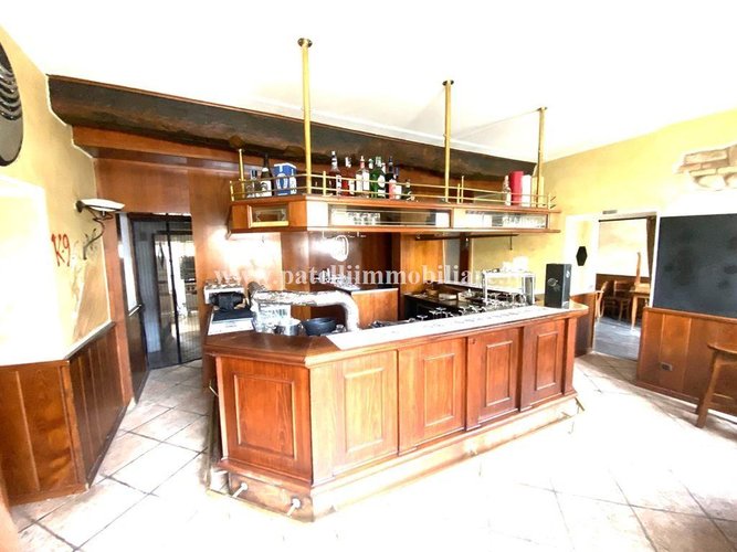 BERGAMO - LONGUELO VENDESI NEGOZIO - RISTORANTE CON CANNA FUMARIA Bergamo