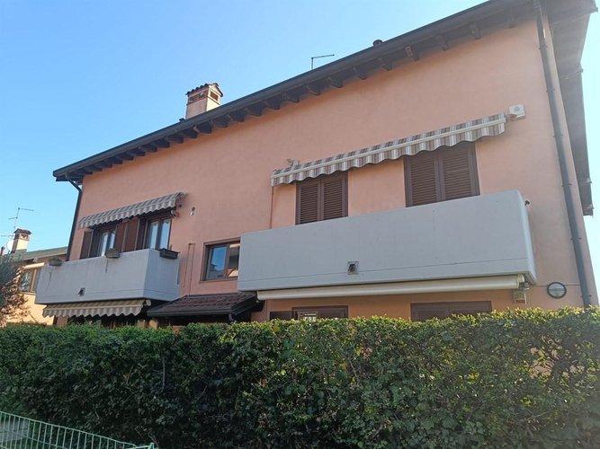 Appartamento 5 locali - Rif. 216 Casnate con Bernate