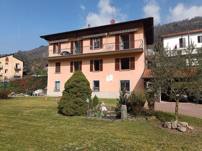 Casa Indipendente 12 locali - Rif. 270