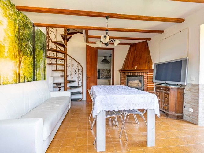 Rota Imagna, imperdibile casetta in pietra con giardino privato Rota d'Imagna