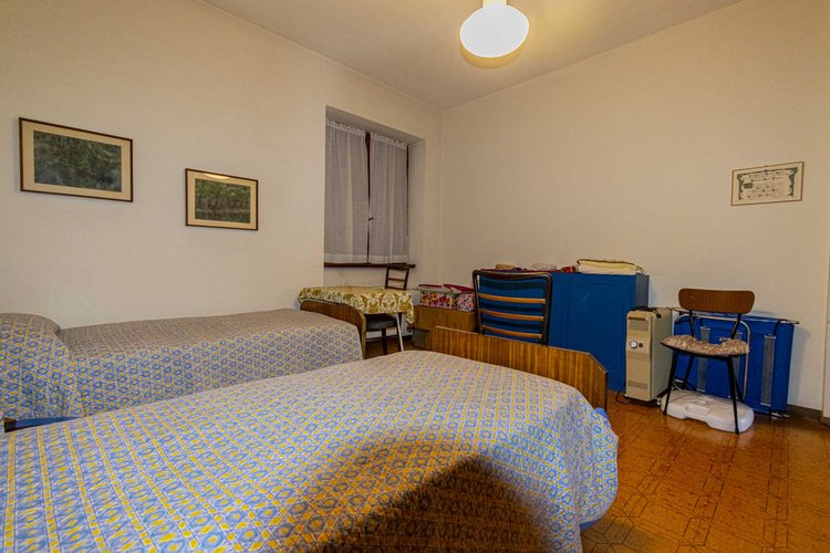 Oltre il Colle, grazioso trilocale con camino e posto auto Oltre il Colle