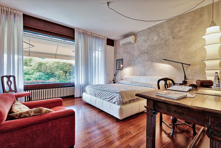 SPLENDIDA VILLA NELLA CONCA DELLE PISCINE Bergamo