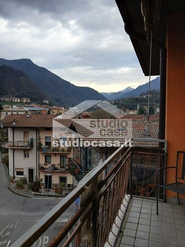 IN PIENO CENTRO!!