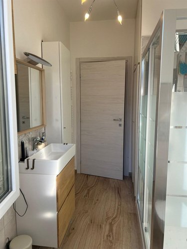 Vivi il centro con indipendenza: casa rimessa a nuovo, pronta da abitare, senza spese Verdello