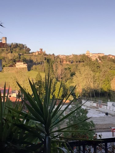 TRILOCALE QUARTO ED ULTIMO PIANO ALLA CONCA FIORITA