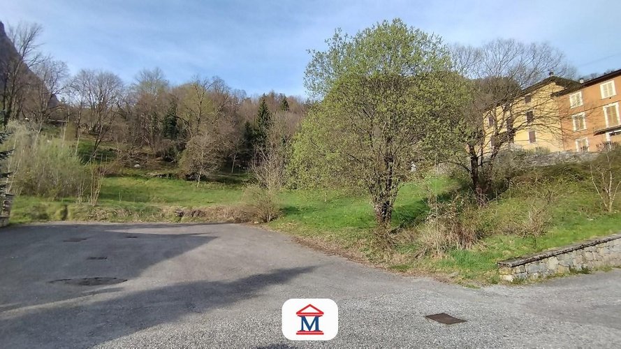 Terreno residenziale Roncobello