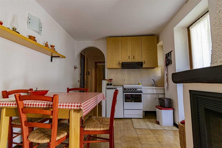 Oltre il Colle, centralissimo bilocale con cantina Oltre il Colle