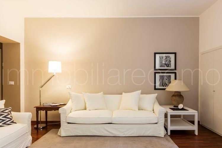 COMO, Citta' adiacenze Duomo Como