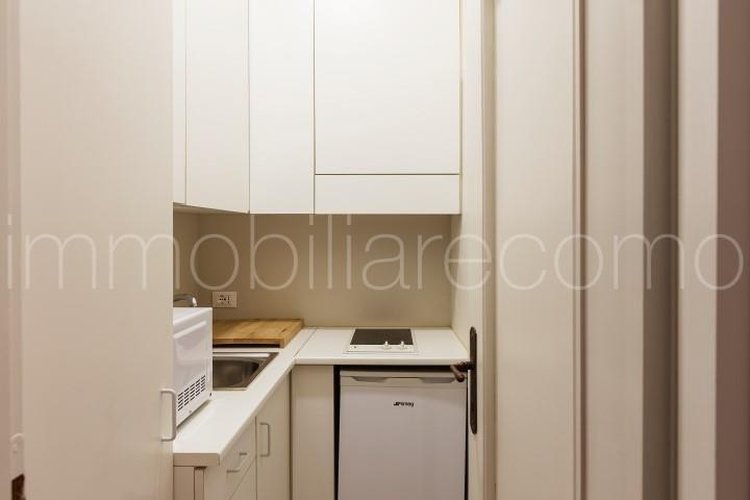 COMO, Citta' adiacenze Duomo Como