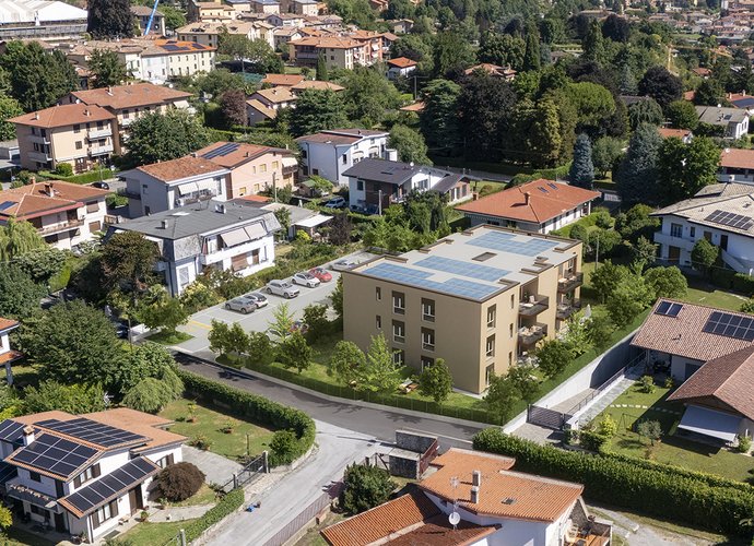 Trilocale Piano Secondo in Erba Erba