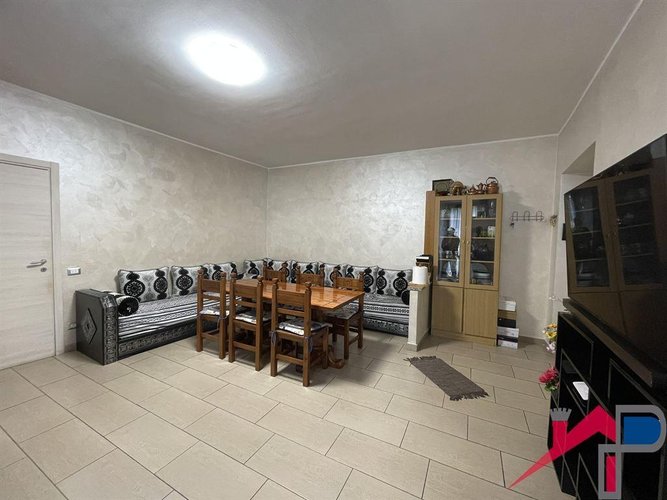 CAPRINO B.SCO - Ampio e luminoso Trilocale Caprino Bergamasco