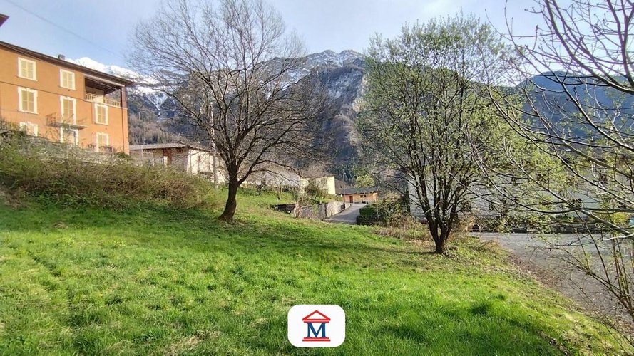 Terreno residenziale Roncobello