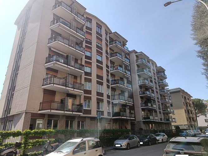 Appartamento 4 locali - Rif. 83 Como