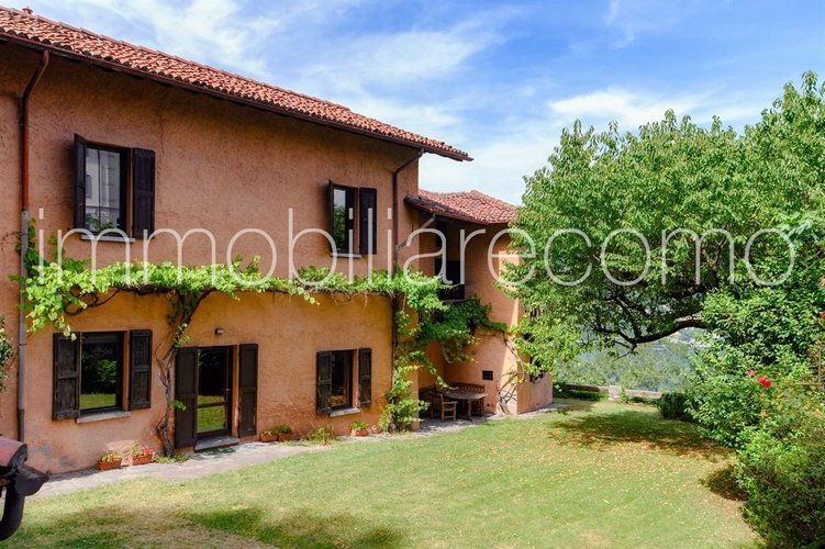 Villa 11 locali - Rif. 116636 Como