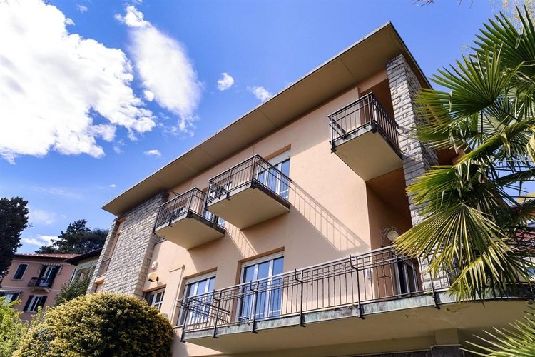 Casa Indipendente 11 locali - Rif. 116647 Como