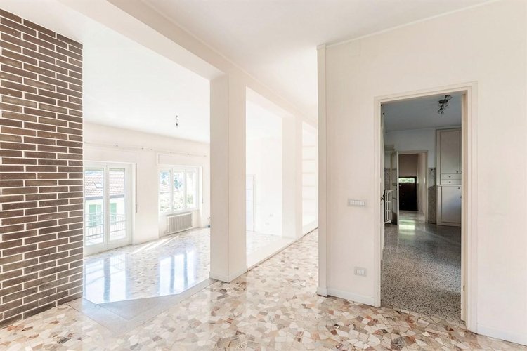 Casa Indipendente 11 locali - Rif. 116647 Como