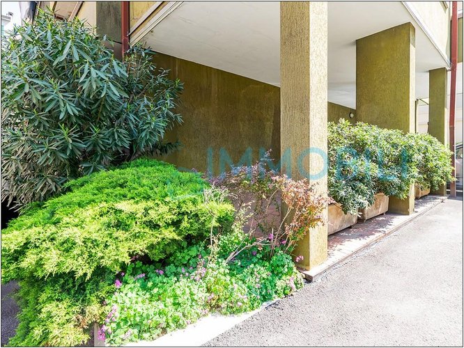 LA CASA CHE INVITA A RESTARE Lecco