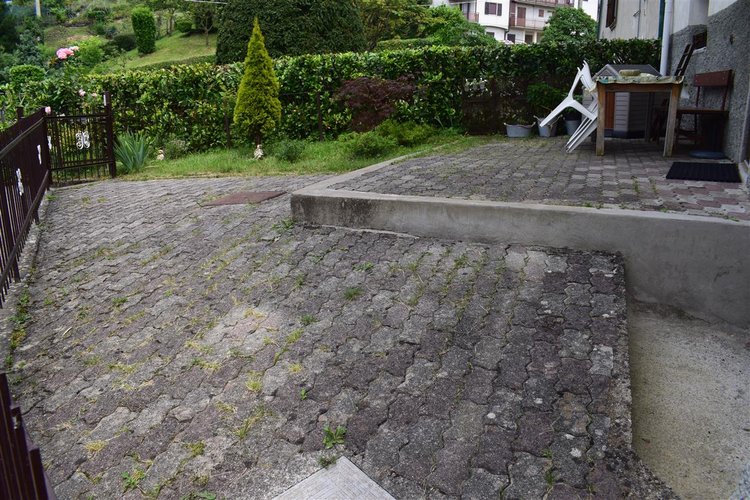 Cornalba, in casa d'epoca, ottimo trilocale con giardino Cornalba