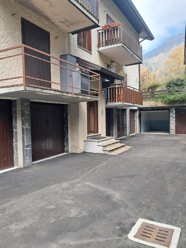 Serina, grazioso trilocale con cantina e box