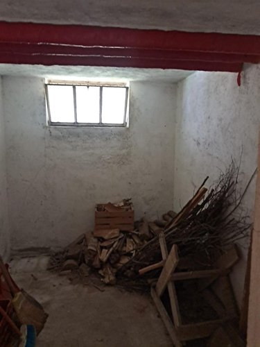 Serina, grazioso trilocale con cantina e box Serina