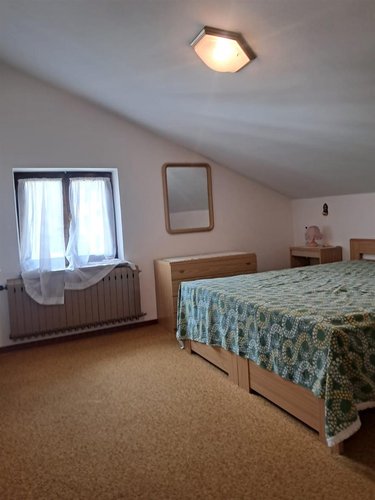 Serina, grazioso trilocale con cantina e box Serina