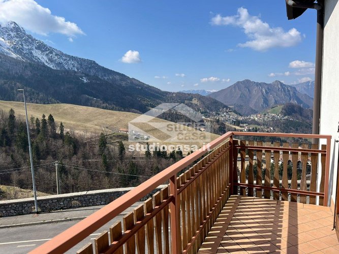 VISTA DA CARTOLINA! Oltre il Colle
