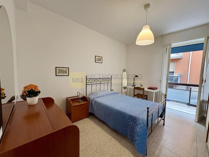 Stanza 3 locali - Rif. StanzePerazzo2 Lecco