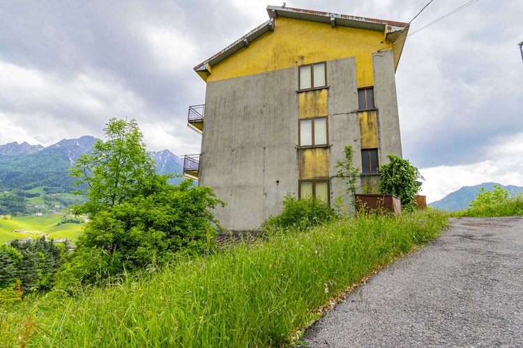 Oltre il Colle Zorzone, porzione di casa con terreno e box auto Oltre il Colle