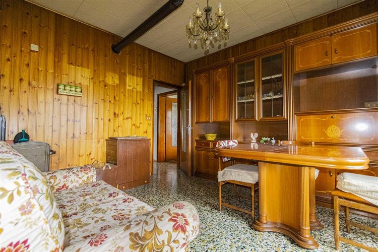 Oltre il Colle, imperdibile quadrilocale in casa d'epoca Oltre il Colle
