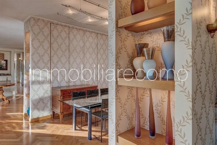 COMO – PENTHOUSE WITH SPECTACULAR CITY AND LAKE VIEWS Como