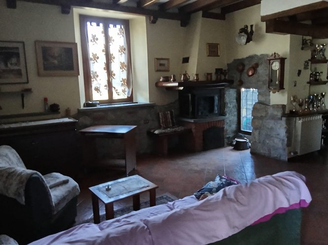 CASA SEMINDIPENDENTE Montorfano