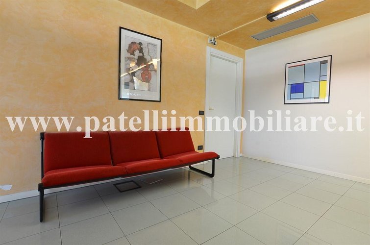 UFFICIO 250mq FRAZIONABILE Calusco d'Adda
