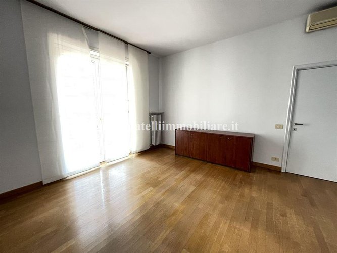 AFFITTO UFFICIO - CENTRO BERGAMO Bergamo