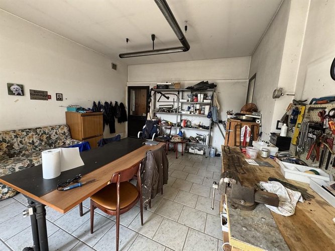 Operazione immobiliare a rustico immersa nel verde della Brianza Missaglia