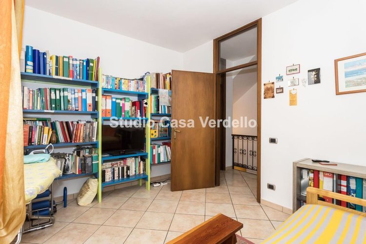 PORZIONE DI VILLA BIFAMILIARE – INDIPENDENZA, ELEGANZA E COMFORT Verdellino