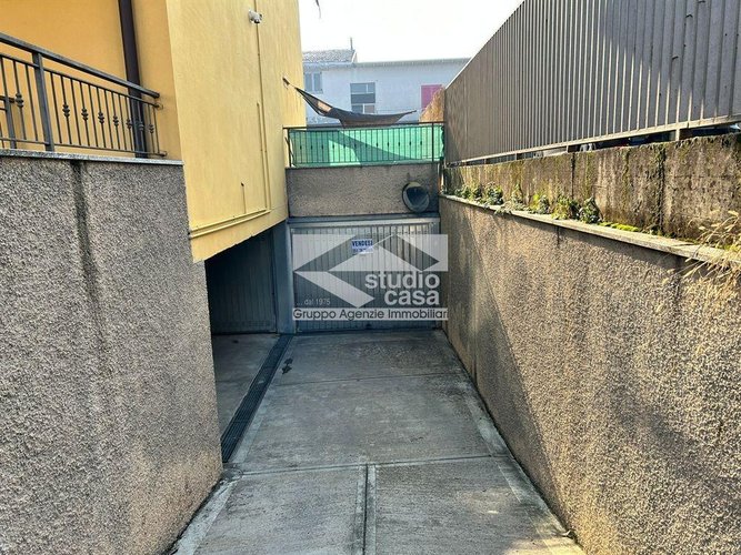 BOX SINGOLO IN VENDITA A PONTIROLO NUOVO – SUBITO DISPONIBILE! Pontirolo Nuovo