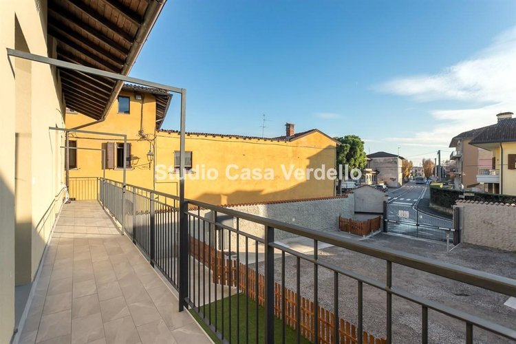 LA TUA CASA INDIPENDENTE… MA CON LA COMODITÀ DI UN APPARTAMENTO! Ciserano