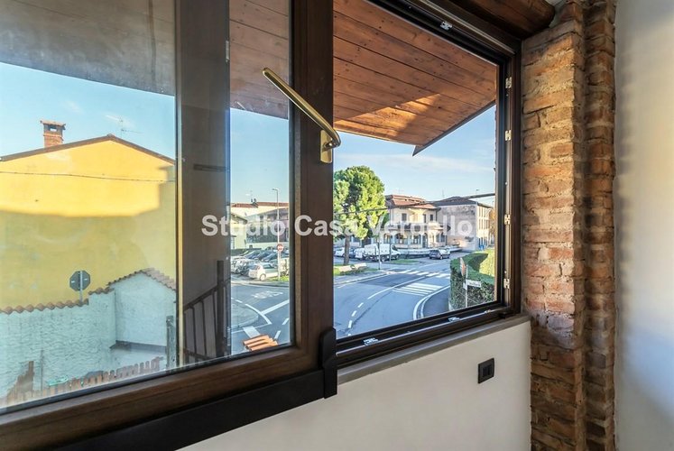 CISERANO – PICCOLA CASA INDIPENDENTE, COMPLETAMENTE RISTRUTTURATA E CON POSTO AUTO PRIVATO! Ciserano