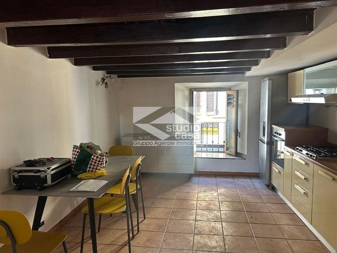 VERDELLO CENTRO – BILOCALE SENZA SPESE CONDOMINIALI, COMPLETAMENTE ARREDATO Verdello