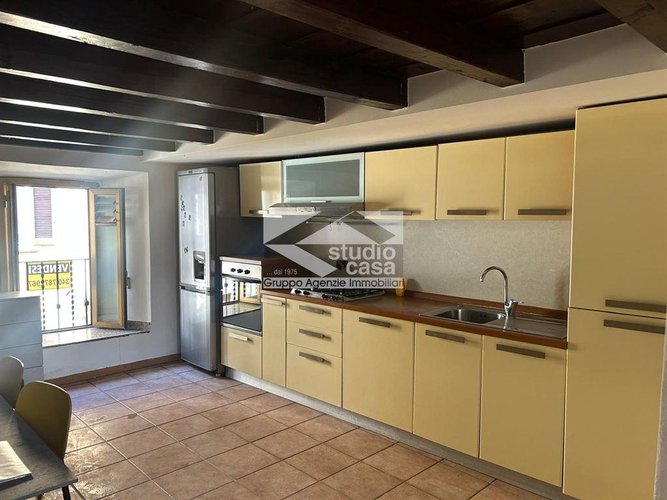 VERDELLO CENTRO – BILOCALE SENZA SPESE CONDOMINIALI, COMPLETAMENTE ARREDATO Verdello