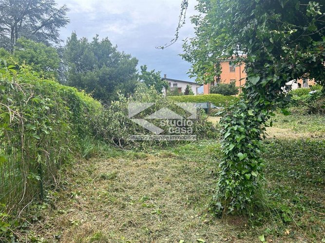 VERDELLO – TERRENO EDIFICABILE IDEALE PER PALAZZINA DI 4 APPARTAMENTI Verdello