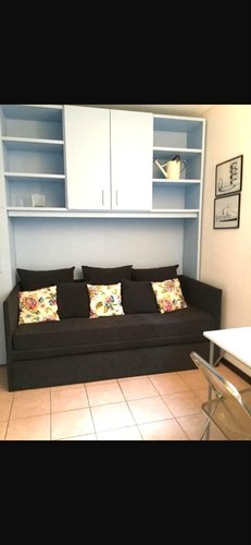BILOCALE ARREDATO - ZONA BORGHI Como