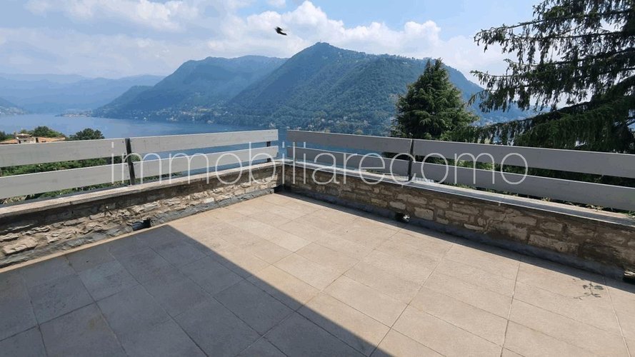 COMO TOWN - BREATHTAKING LAKE VIEW Como