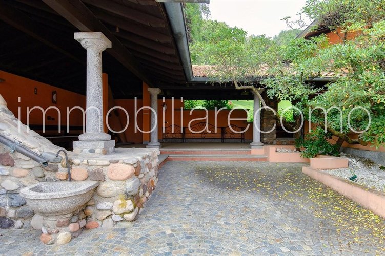Villa 20 locali - Rif. 117223 San Fermo della Battaglia