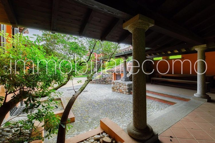 Villa 20 locali - Rif. 117223 San Fermo della Battaglia