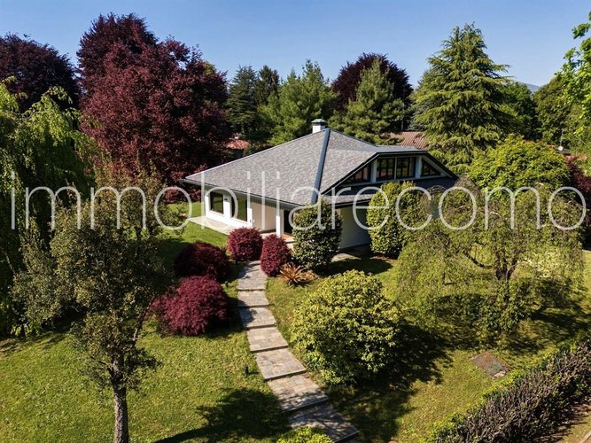 VILLA CASCINA PELADA Capiago Intimiano